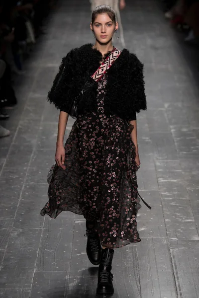 Look 62